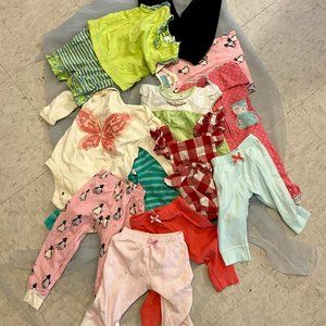 BABY GIRL CLOTHING BUNDLE